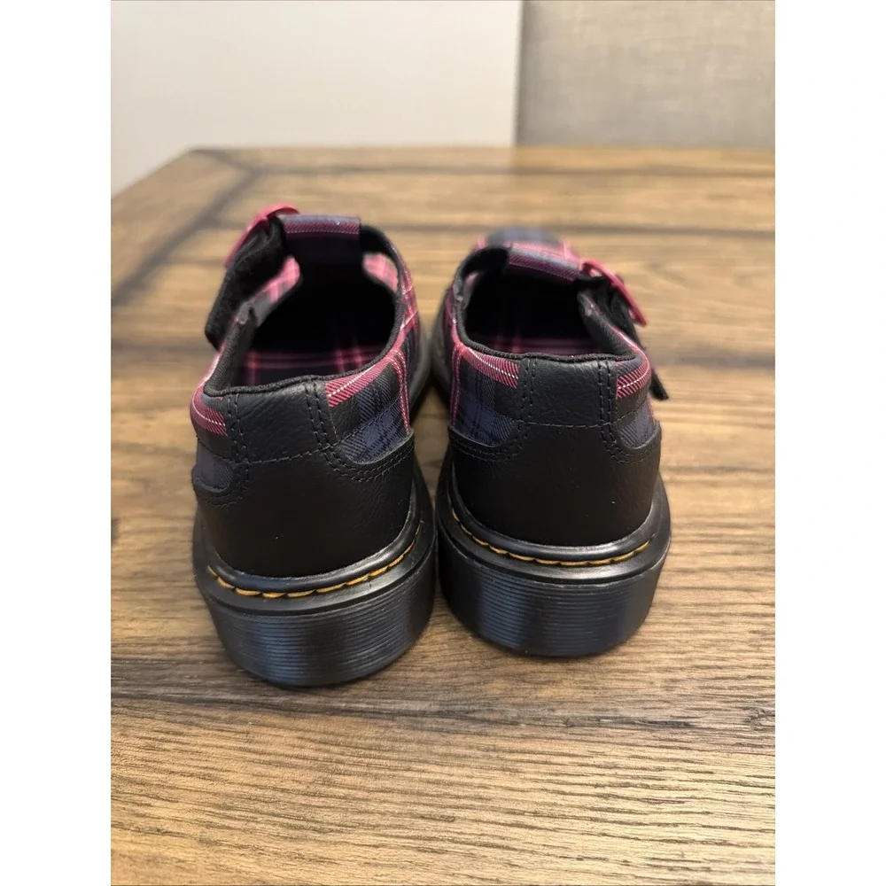 Girl's Dress Shoes Dr. Martens Polley II Mary Jane Women's Size 5 ….S9